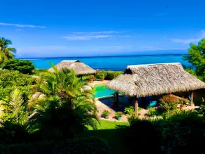 Beautiful seaside, lagoon access and private pool - Image 2