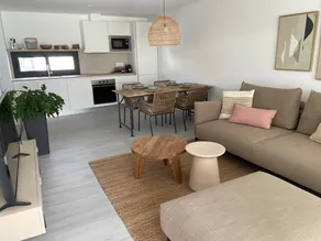 AD apartment - Image 4