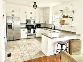 Spacious home minutes from downtown Nashville - Image 5