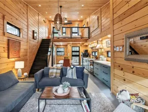 Woodland Muskoka Tiny House - Image 4
