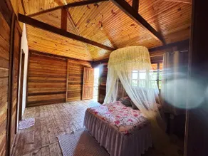 Birdsong Cabin (wooden house) - Image 4