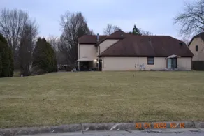 Entire Home|Westerville|2 BR|1KG|1-Q SZ Beds| 1BA| - Image 4