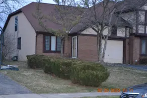 Entire Home|Westerville|2 BR|1KG|1-Q SZ Beds| 1BA| - Image 3