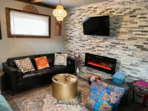 Aladdin Inspired Fairytale Cabin Hot Tub 3 miles from Hocking Hills State Park  - Image 5