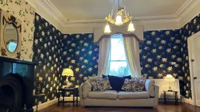 Large Mansion With Hot Tub & Disco/Cinema Room - Image 5