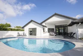 DIOR WATER-FRONT 6+BR & 4.5BA Luxurious Villa- 20+ - Image 2