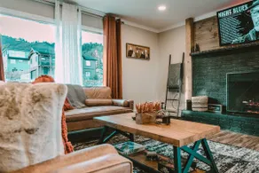 Charming & Modern Lakefront Home - Hiking, Biking & Kayaking. - Image 3