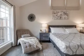 ROOMD | Renewed Modern Retreat | 4BR 2.5BA - Image 4