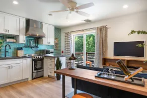 Hidden Apartment at UpValley Inn & Hot Springs - Image 4