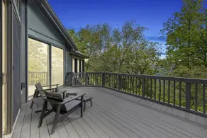Sewanee Woods Modern Luxe Escape - Image 2