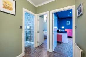 Luxury central flat with ensuite - Image 5