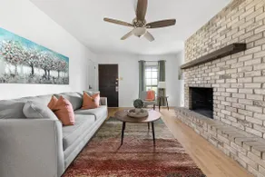 Cozy 2BR, Fast WiFi, Near I-35, Baylor - Image 2