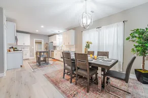 Glamorous Renovated Home in Historic Bryan - Image 3