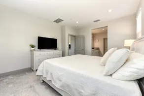 Perfect long term rental home in a peaceful place - Image 3