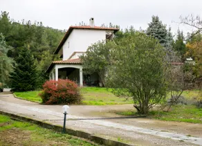 Luxury Chez-Moi - Image 2