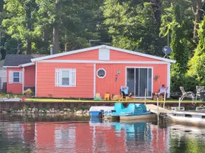 Bass Lake Mama's House - Image 2