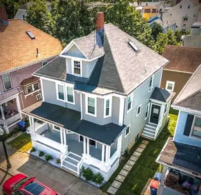 Big Beautiful House Close to Downtown - Image 3