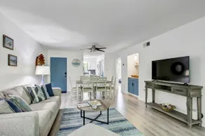 Amelia Sea and Sands - All NEW furnishings! - Image 3