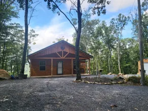 Mountain Top Cabin - Image 5