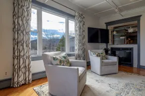 Stunning Bar Harbor Penthouse - Image 2