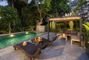 Luxury Family Pool Villa plus 2 Separate bungalows - Image 2