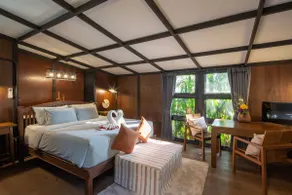 Luxury Family Pool Villa plus 2 Separate bungalows - Image 3