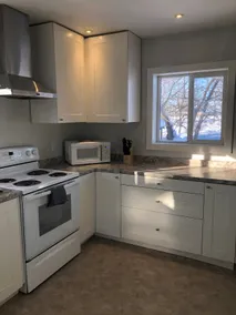 Cute Keewatin Bungalow with a/c! - Image 3