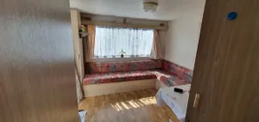 Mobile home in quiet campsite - Image 3