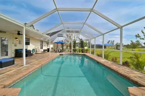 Heated Pool; Elegant & Cozy Home - Image 5