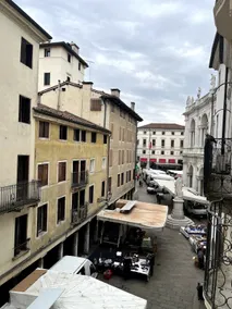 Il Portico. Downtown Vicenza. - Image 3