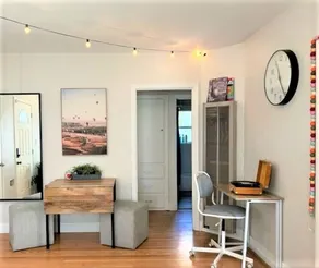 Cozy home near dwntwn + dog friendly - Image 3