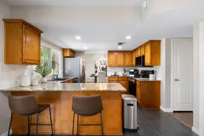 Luxe 3BR Tempe - Pool, Hot Tub & Mini Golf - Image 4