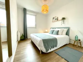 Le Central - Comfort and Calm in the city center - Image 2