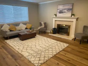 3B/1.5B Newly-Renovated House - Image 3