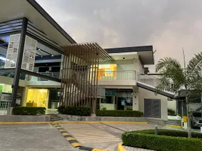Condo unit w/ Pool Access in Talisay, Cebu - Image 2