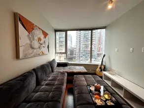 Cozy 1BR+Den Highrise in Downtown Vancouver - Image 5