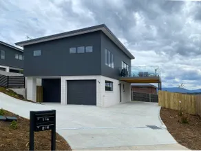 Albatross Rise - Modern Family Home - Image 2