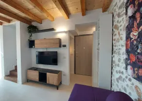 On the Roofs of Valeggio - Holiday Apartment - Image 3
