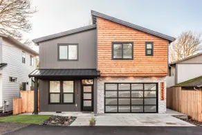 Cozy Central 2Bd Work/Play Modern Home - Image 2