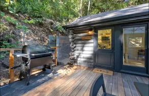 Creekside Log Cabin - Image 4