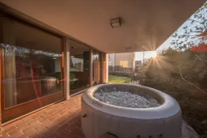 Modern Design Villa 2 apartments whirlpool&garden - Image 5