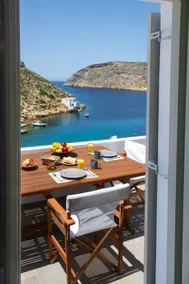 Droufakos’ home, Lux seafront apartment w. View - Image 5
