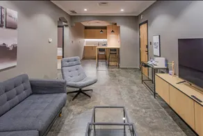 Cozy Luxury 2 Bedroom Apartment Near Seaside 101 - Image 3