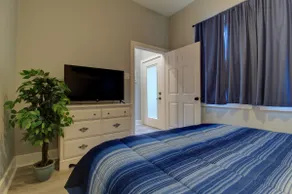 The Little Blue Wave house - Image 5