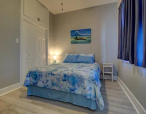 The Little Blue Wave house - Image 2