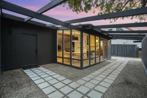 Malibu Beach House by Stay Awhile Villas - Image 4