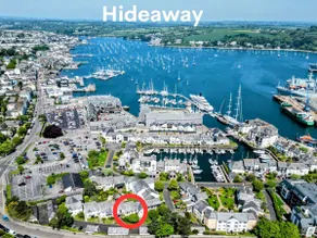 Hideaway - Exclusive marina development, town centre, with parking - Image 5