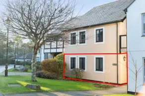 Hideaway - Exclusive marina development, town centre, with parking - Image 4