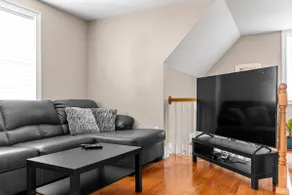  Spacious 6BR Quincy Beach Near Boston • Family Vacation & Pet-Friendly 555 - Image 3