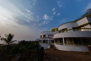 Villa Infinity By The Sea - Image 4